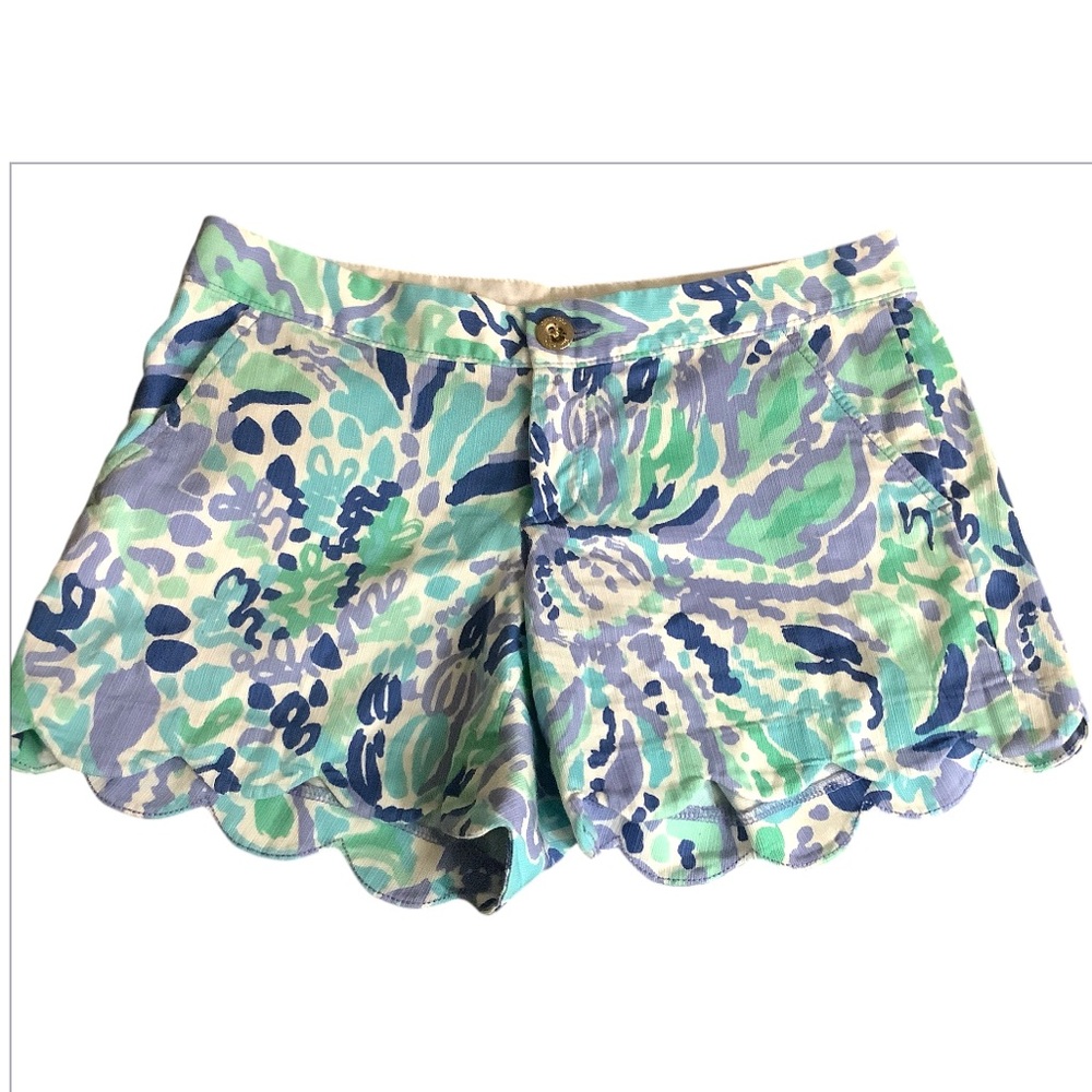Lilly Pulitzer Nice Ink Buttercup Scallop Hem Shorts Size 2